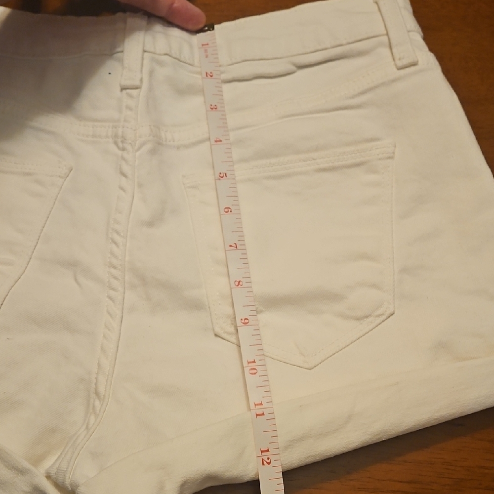 NWT Arizona Jean Company Women's Bright White Jean Shorts - Picture 6 of 7
